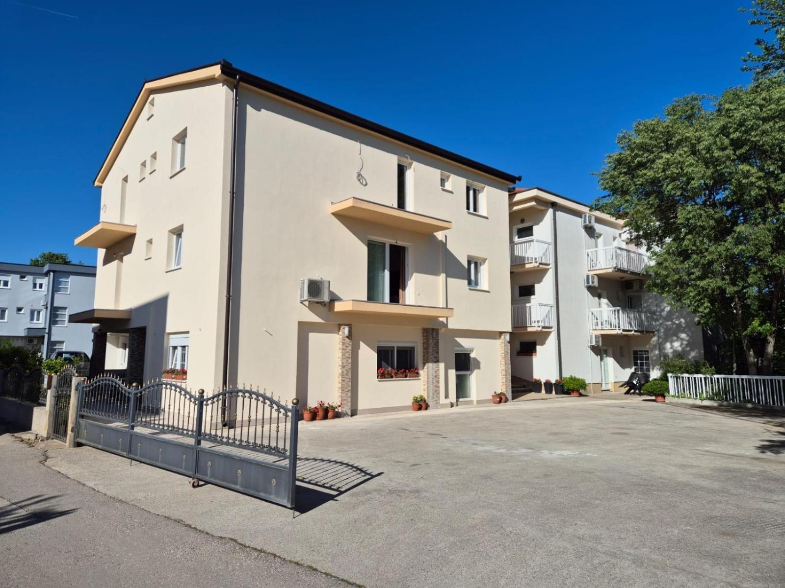 Pansion Speranza Medugorje Hotel Buitenkant foto